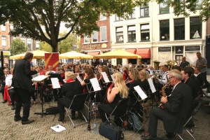 Schaapmarktplein concert (foto Piet Dijkstra)